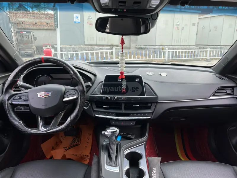 Cadillac CT4 2021 — миниатюра 7