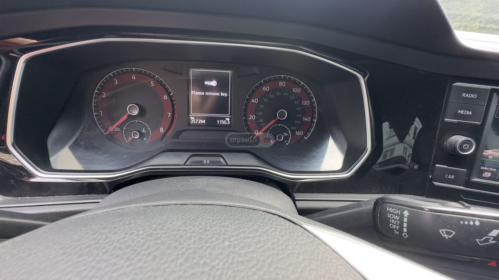 Volkswagen Jetta - фото 7