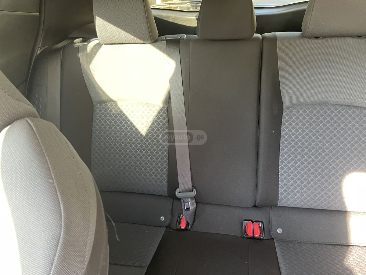 Toyota CHR - фото 13