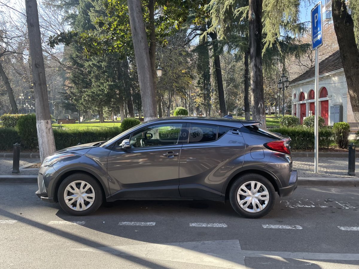 Toyota CHR - фото 3