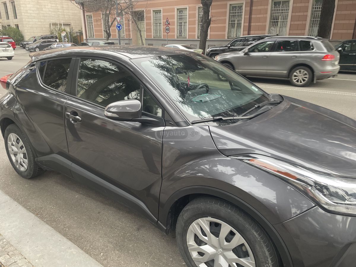 Toyota CHR - фото 4