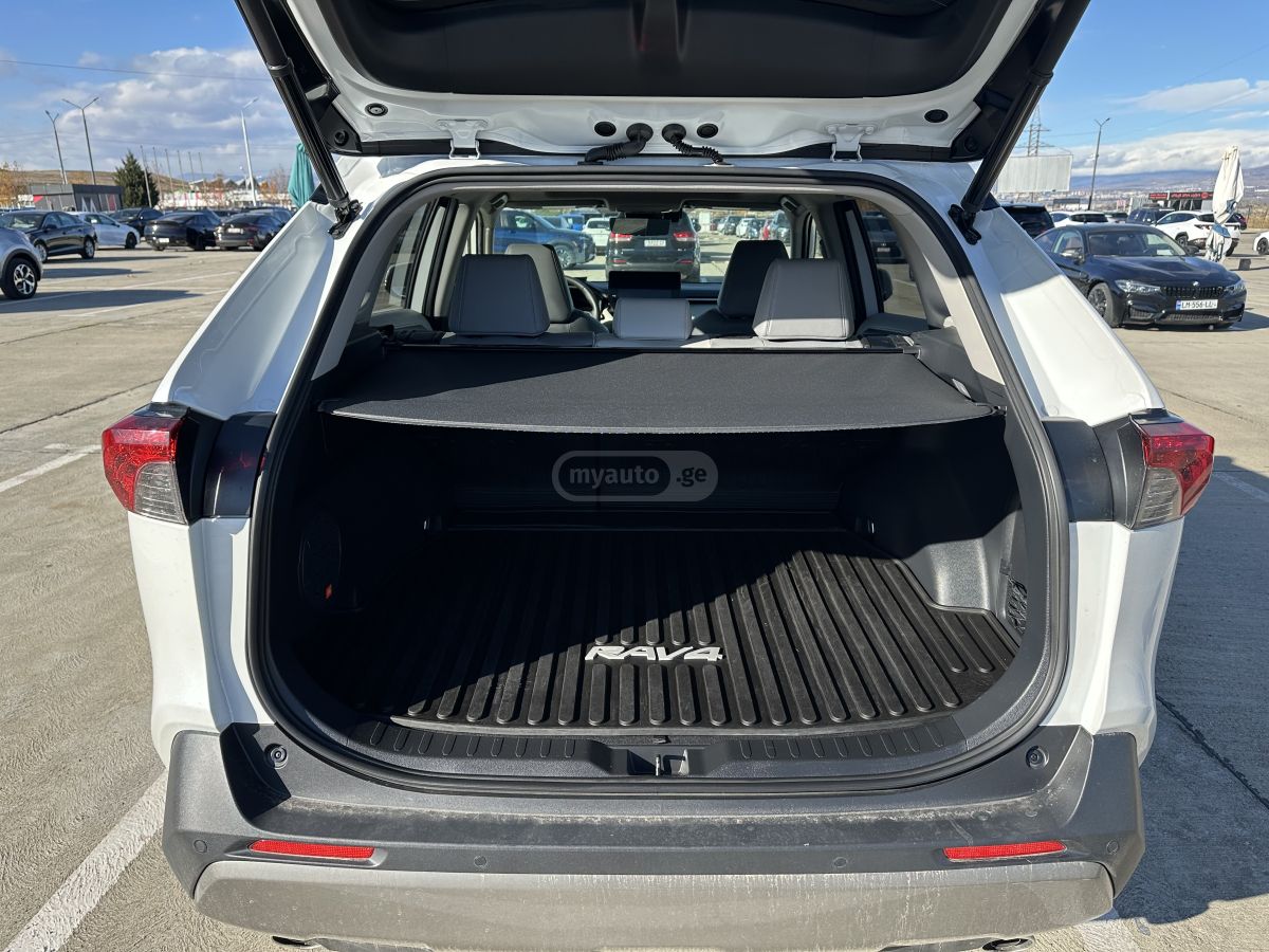 Toyota Limited 4dr All-Wheel Drive CV — миниатюра 7