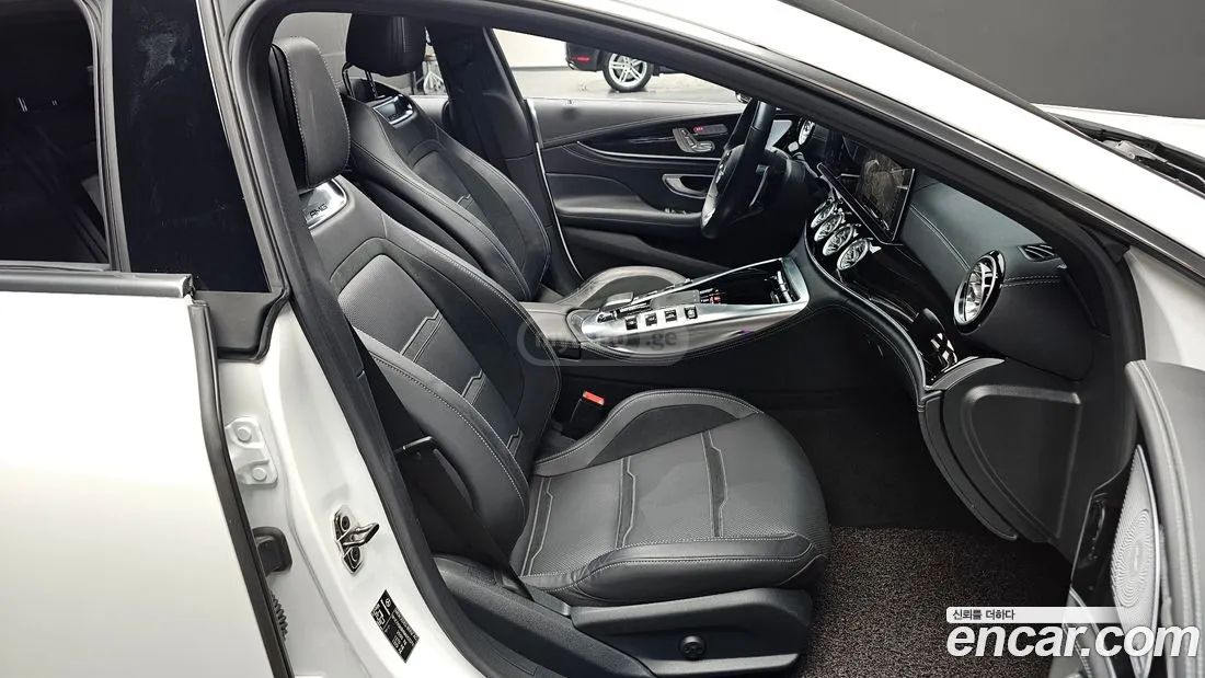 Mercedes-Benz AMG GT 53 - фото 10