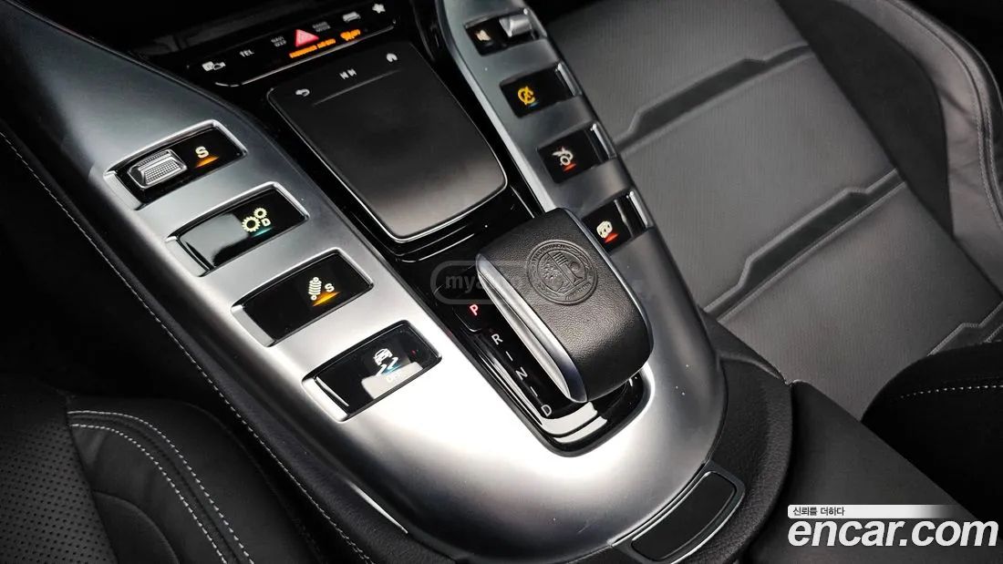 Mercedes-Benz AMG GT 53 - фото 9