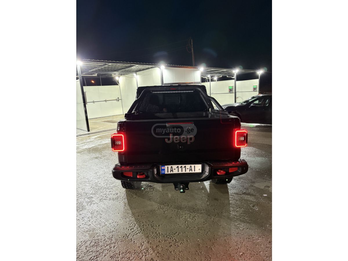 Jeep Gladiator - фото 4