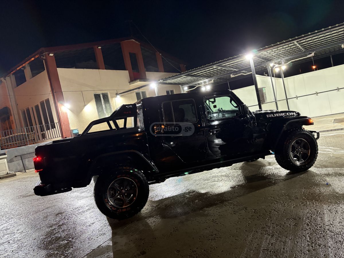 Jeep Gladiator - фото 6