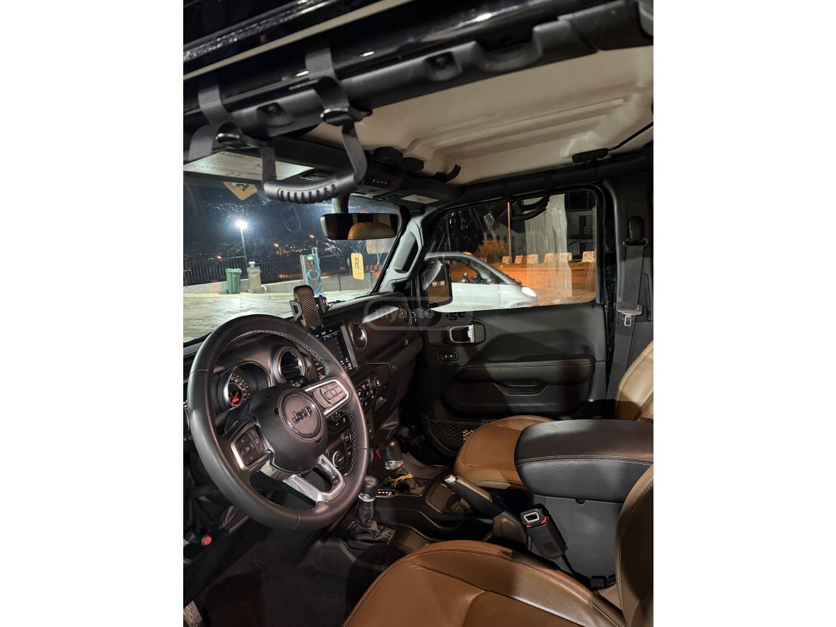 Jeep Gladiator - фото 7