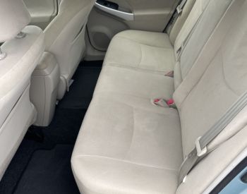 ToyotaPrius რესტაილინგი2014