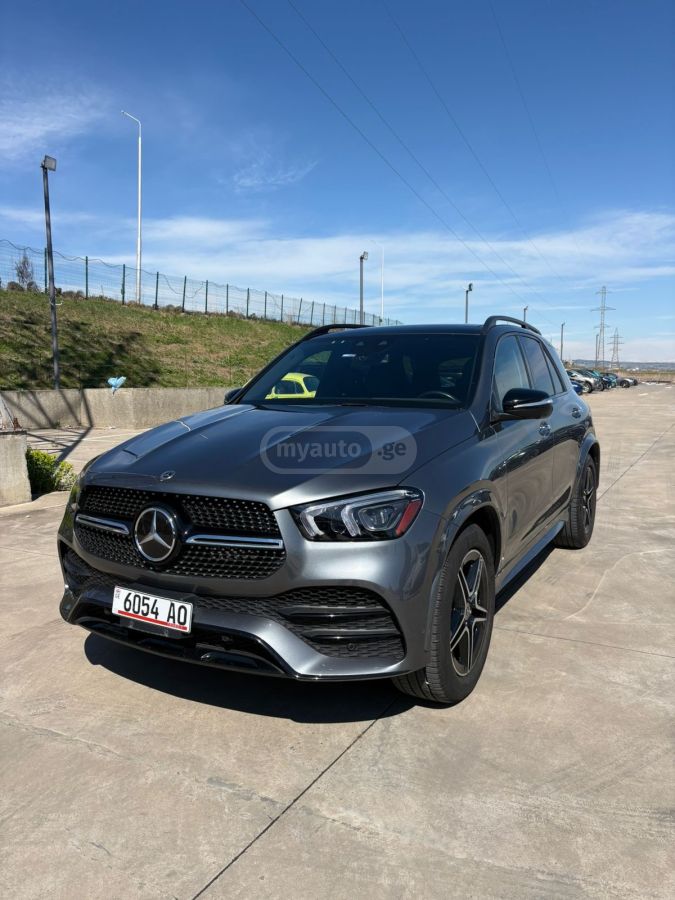 Mercedes-Benz GLE 450 AMG - фото 11