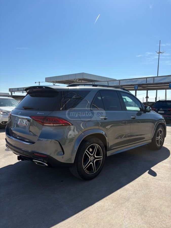 Mercedes-Benz GLE 450 AMG - фото 14