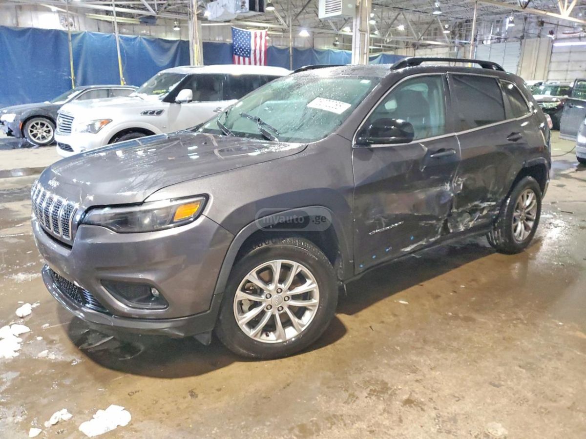 Jeep Cherokee - фото 1