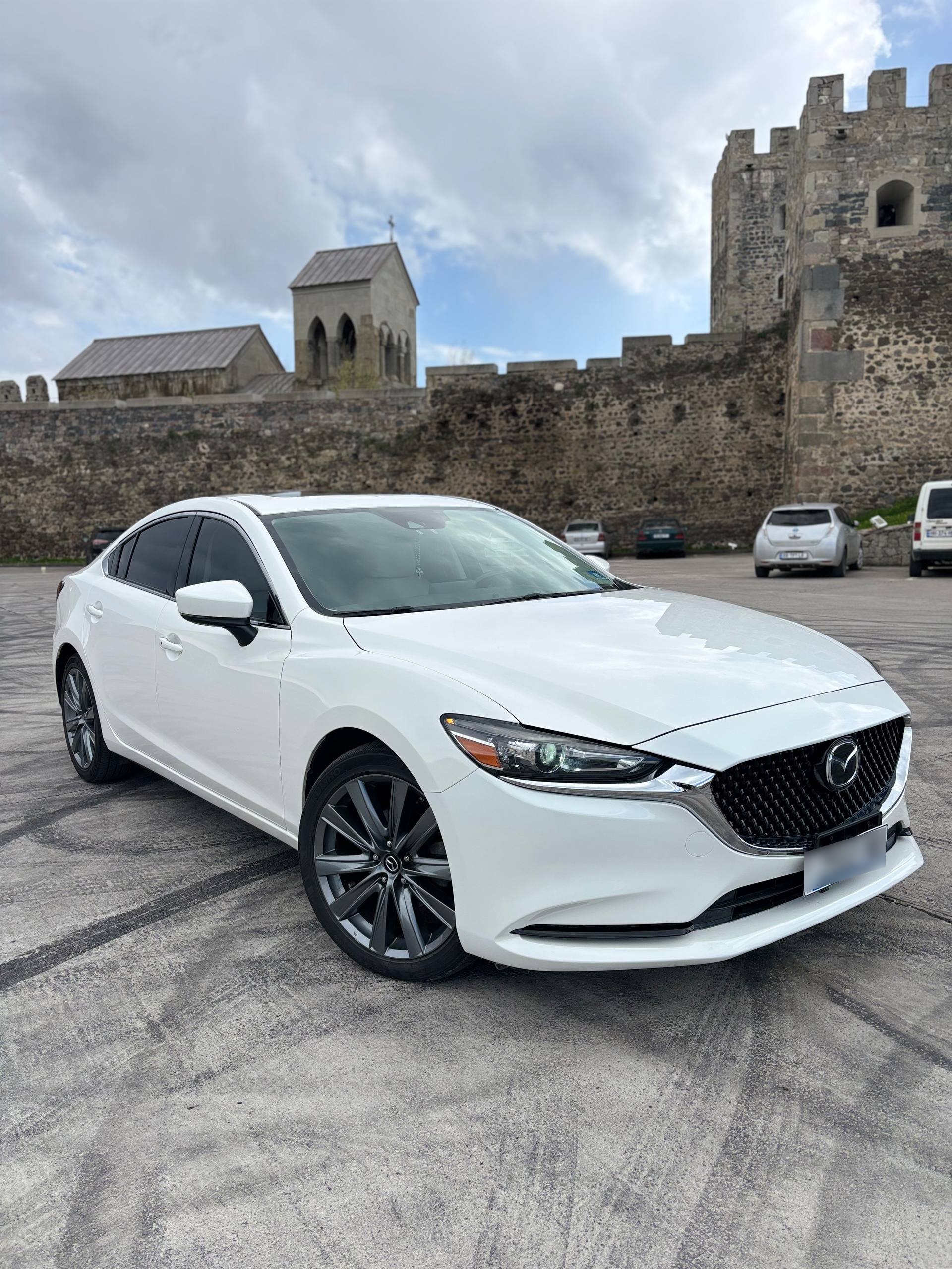 Mazda Mazda 6 - фото 1