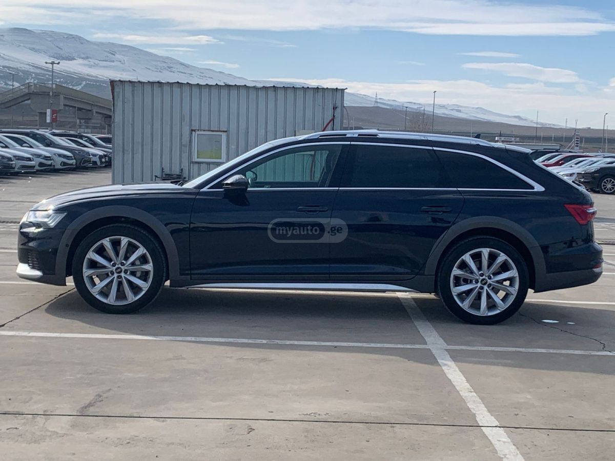 Audi Allroad - фото 7