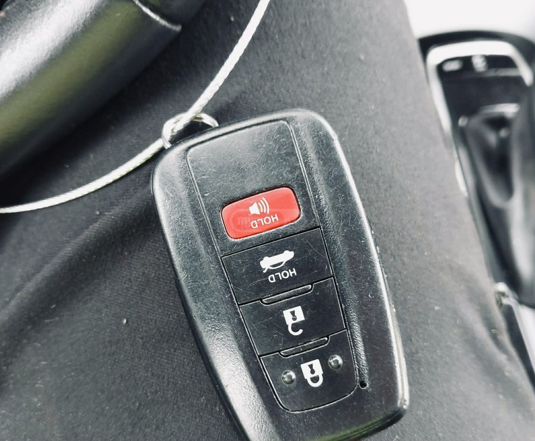 Toyota Corolla - фото 12