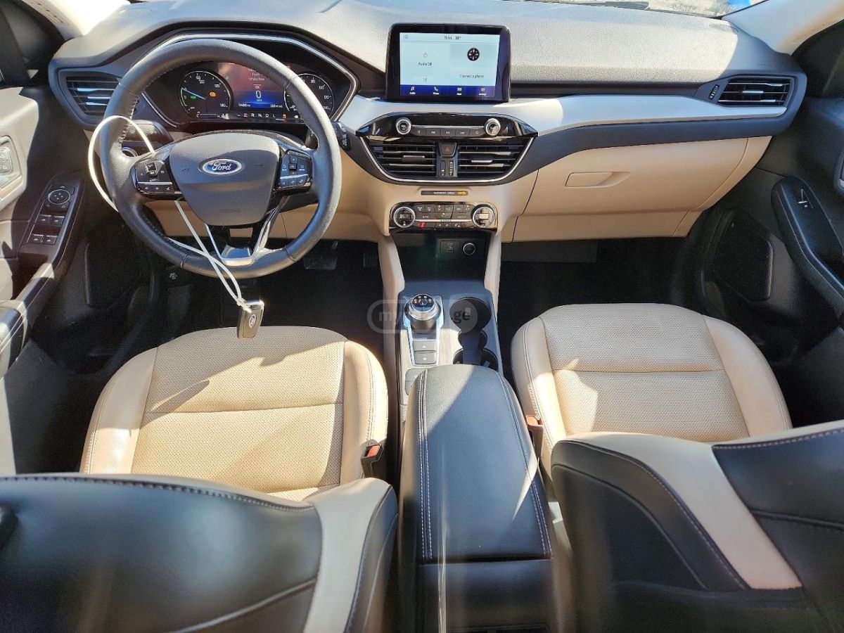 Ford Escape - фото 8