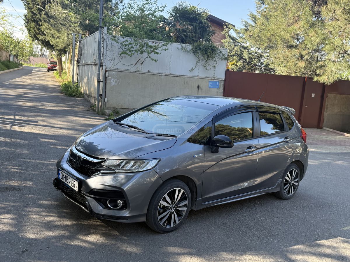 Honda Fit - фото 1