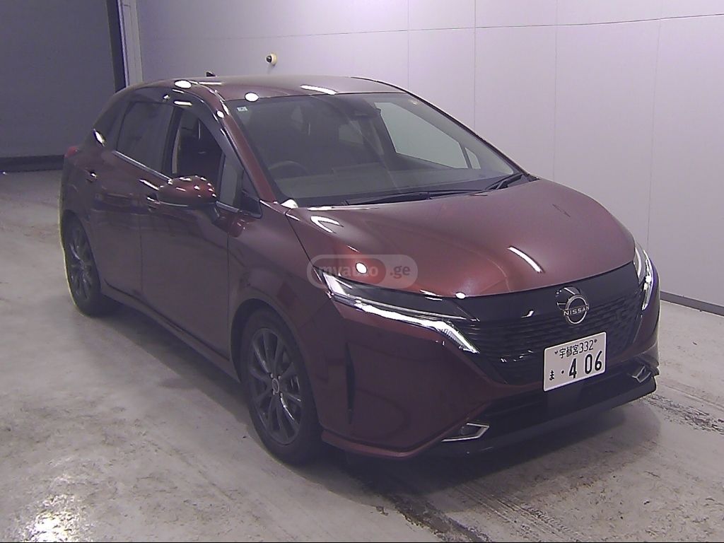 Nissan Note - фото 1