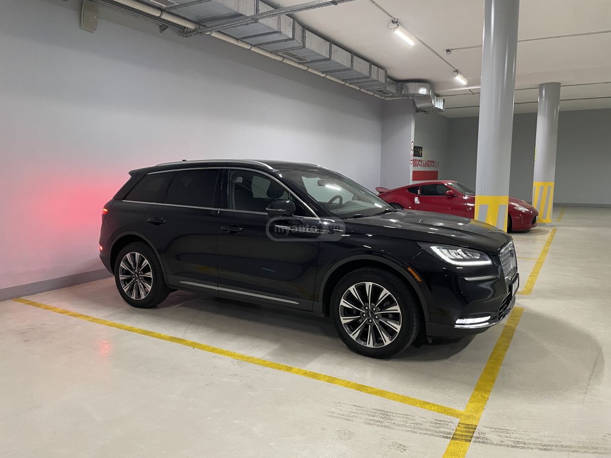 Lincoln Corsair - фото 1