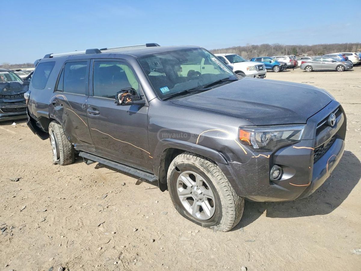 Toyota 4 Runner - фото 4