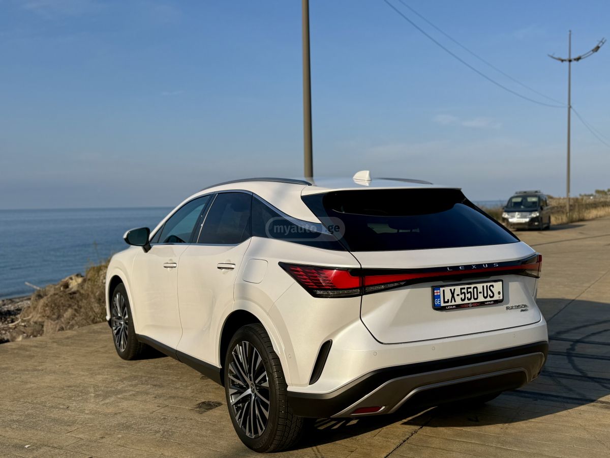 Lexus RX 350 - фото 3