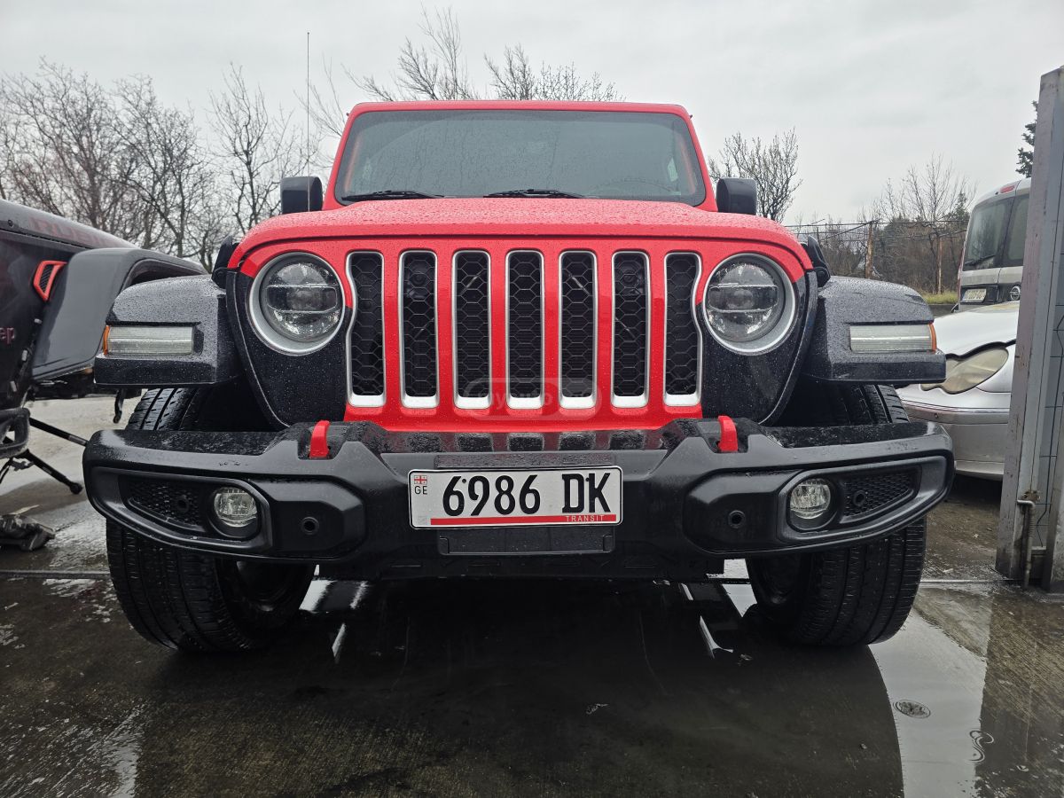 Jeep Sahara 4dr 4x4 Automatic — миниатюра 6
