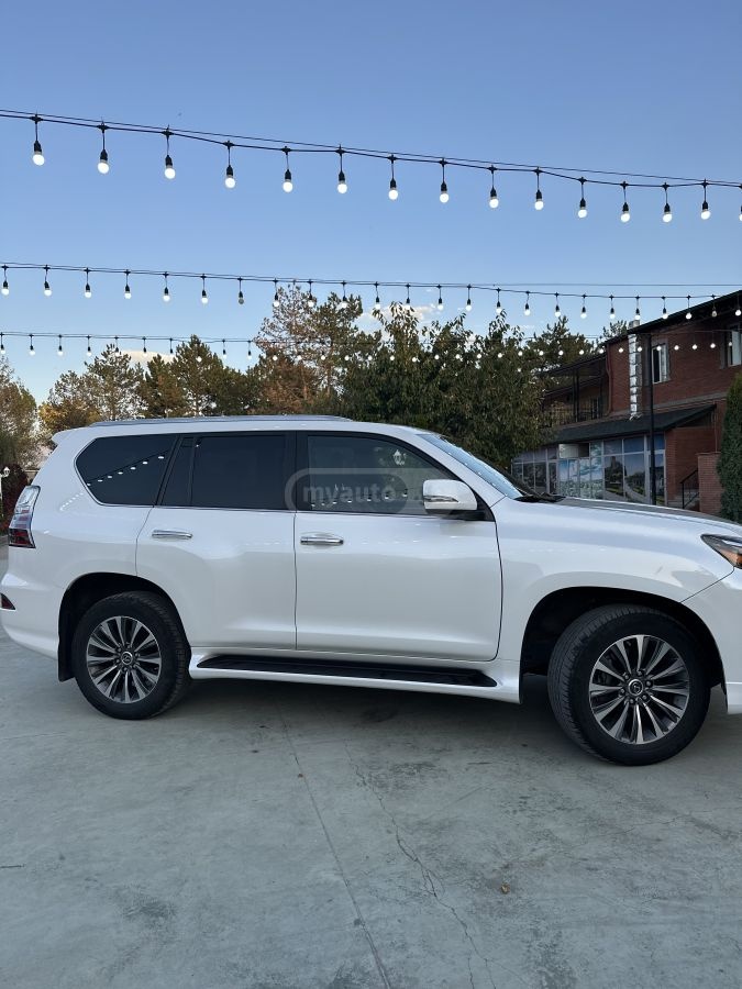 Lexus GX 460 - фото 4