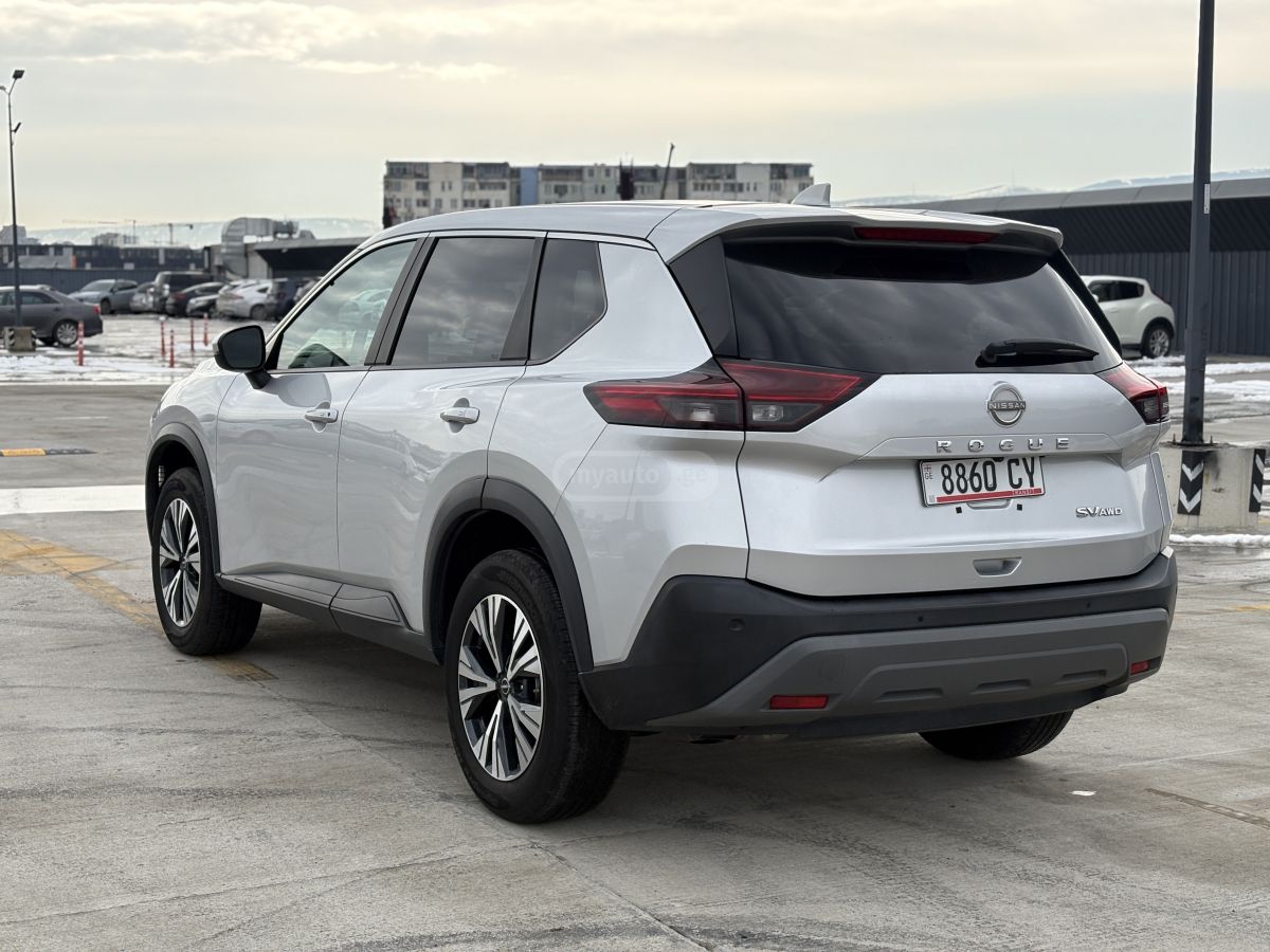 Nissan Rogue - фото 4