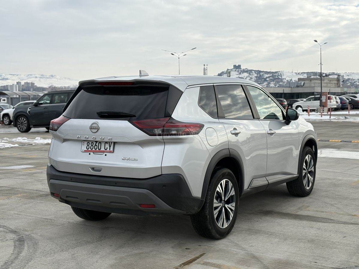 Nissan Rogue - фото 6