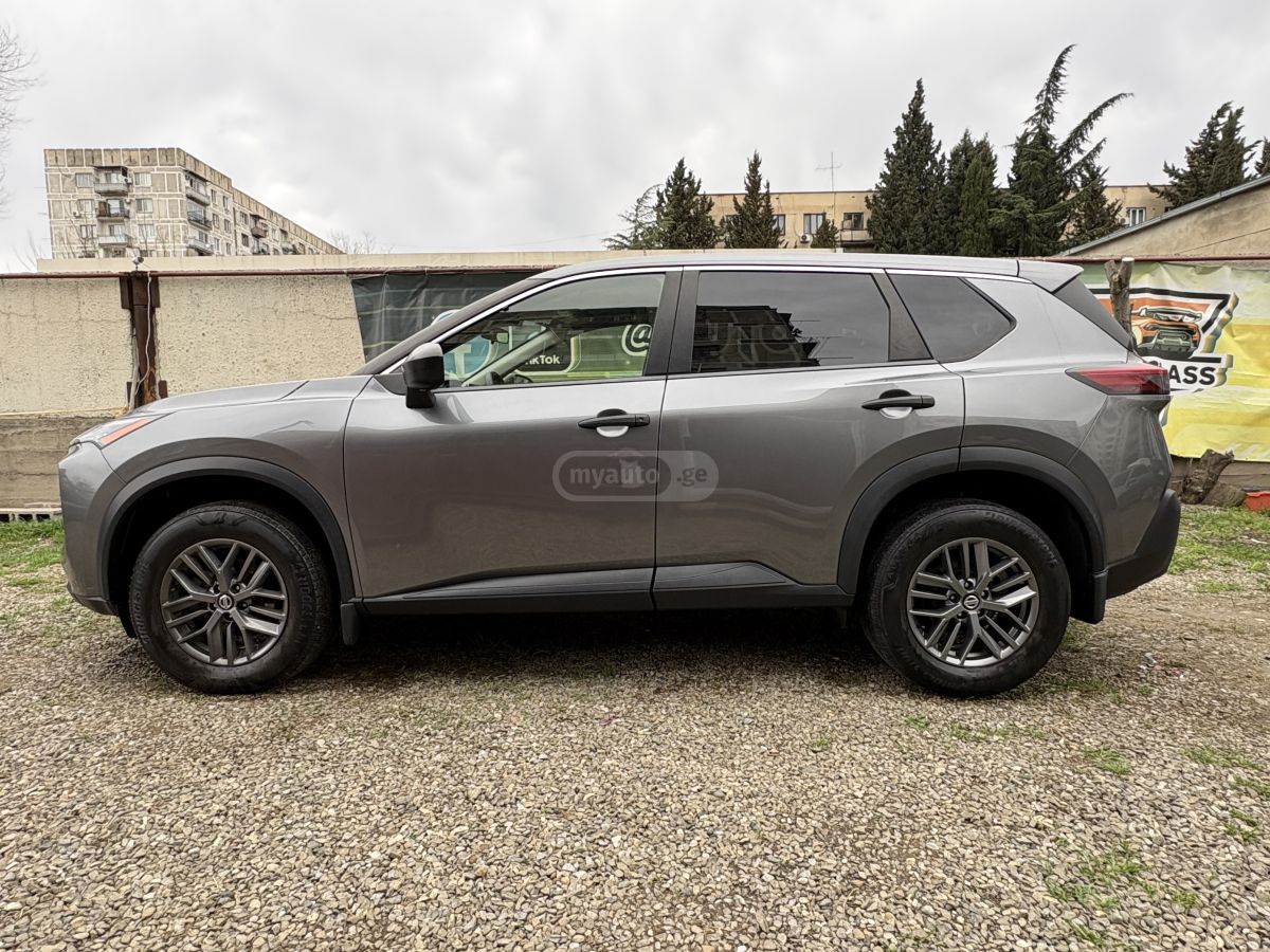 Nissan Rogue - фото 4