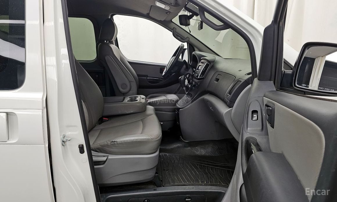 Hyundai Starex 2020 — миниатюра 10