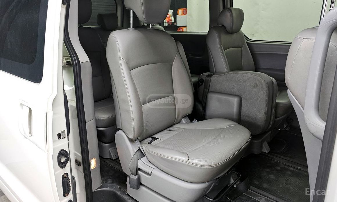 Hyundai Starex 2020 — миниатюра 11