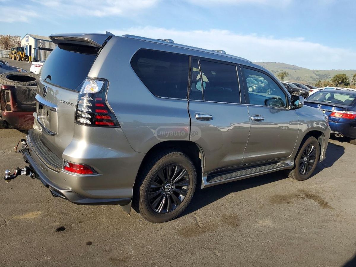 Lexus GX 460 - фото 3