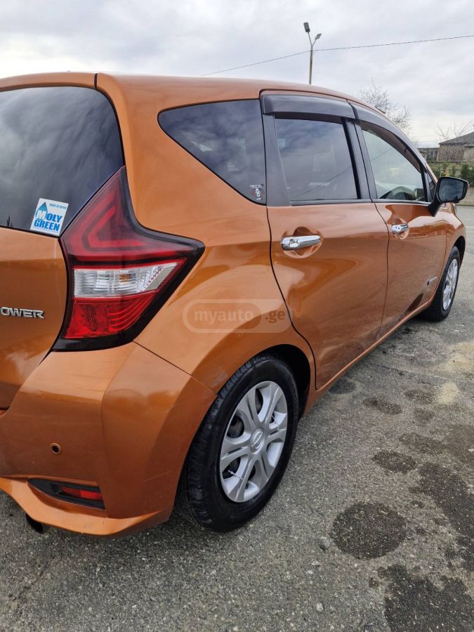 Nissan Note - фото 6