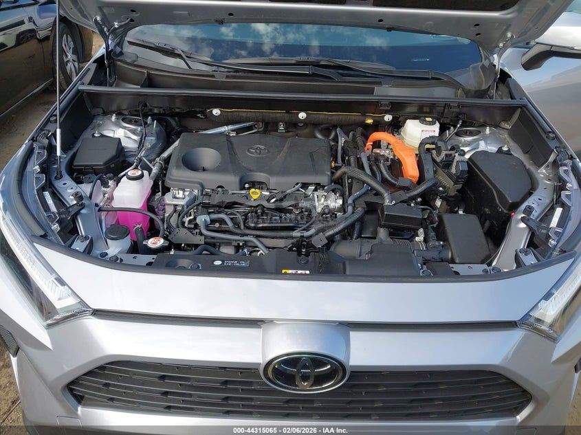 Toyota LE — миниатюра 9