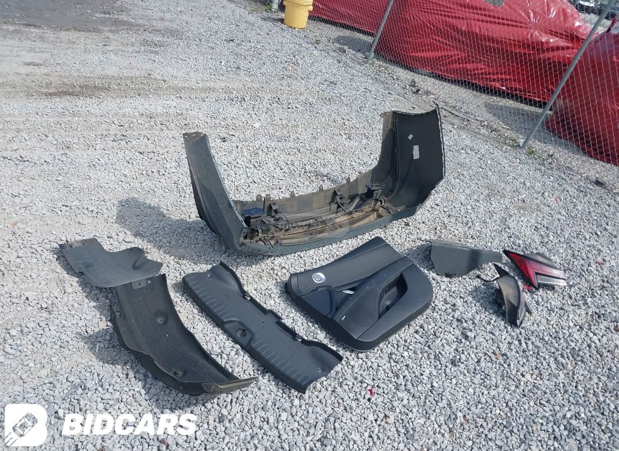 Hyundai Elantra - фото 3