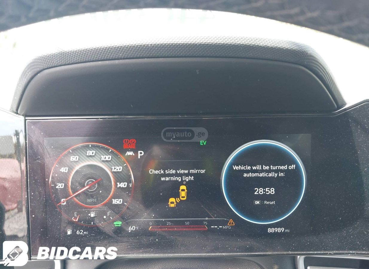 Hyundai Elantra - фото 6