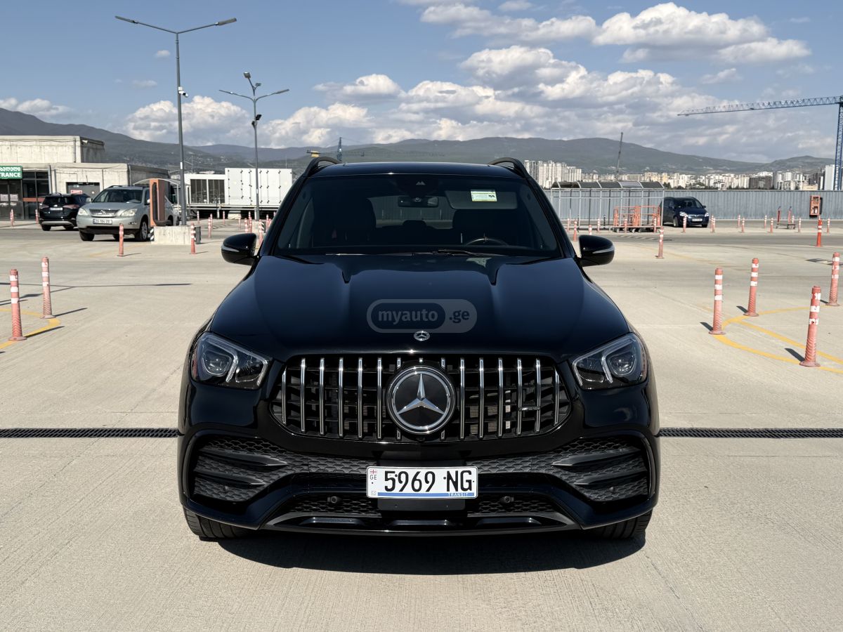 Mercedes-Benz GLE 53 - фото 4