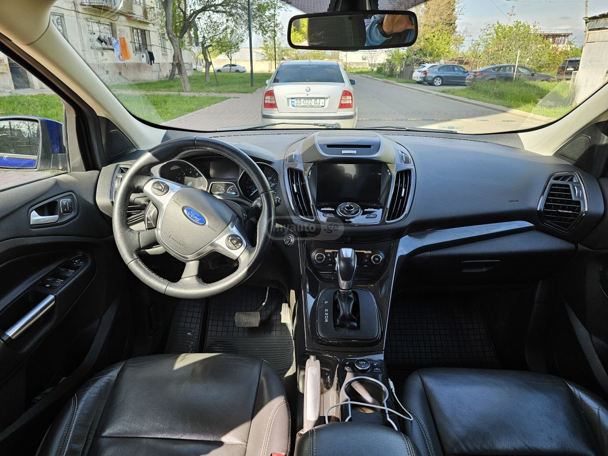 Ford Escape - фото 2