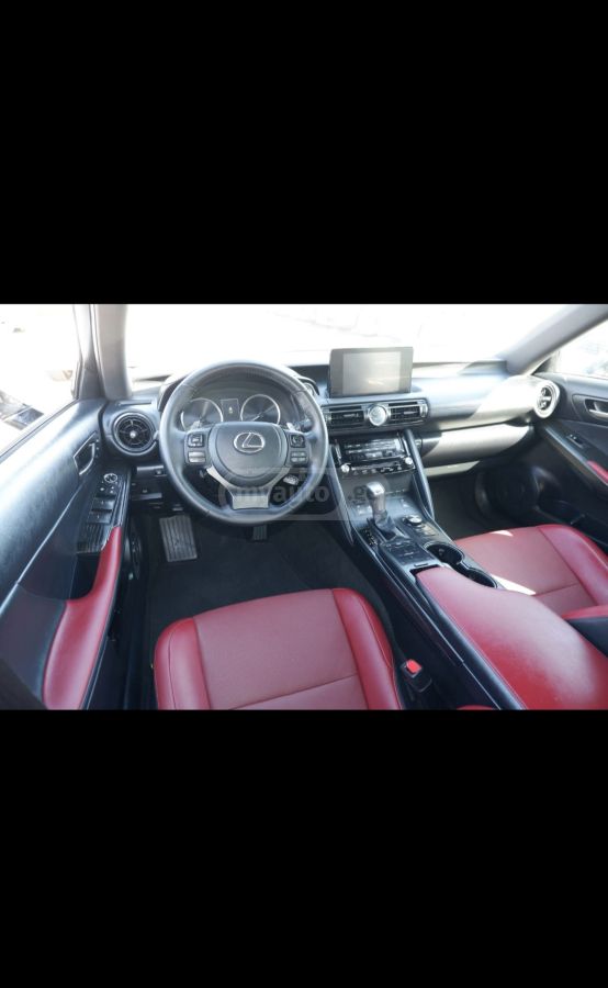 Lexus IS 300 Base 4dr Rear-Wheel Drive Seda 2023 — миниатюра 8