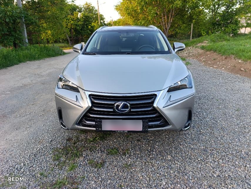 Lexus NX 300 - фото 4