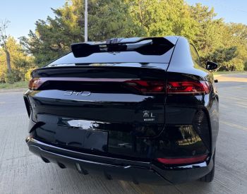 BYD Song L 