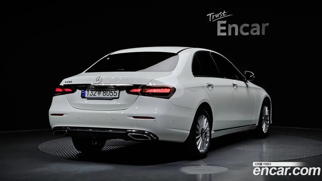 Mercedes-Benz E53 AMG 2023 — миниатюра 2