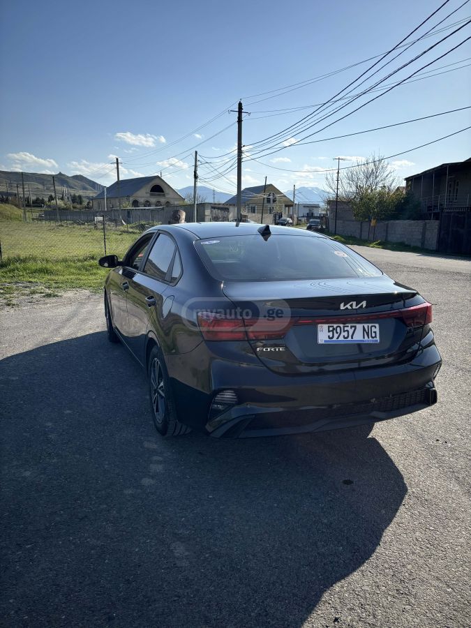 Kia Forte - фото 4
