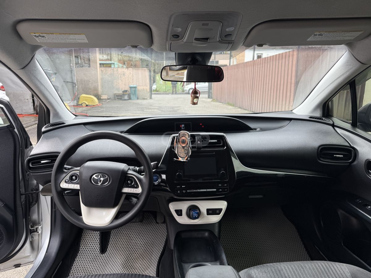 Toyota Prius - фото 11