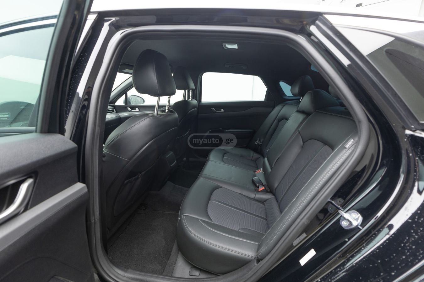 Kia Kia K5 — миниатюра 8