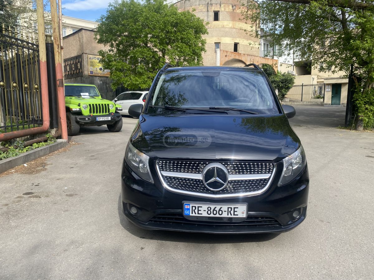 Mercedes-Benz Metris Passenger Van - фото 2