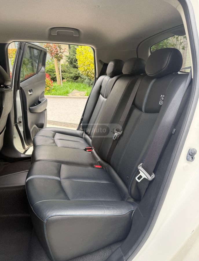 Nissan Leaf - фото 8