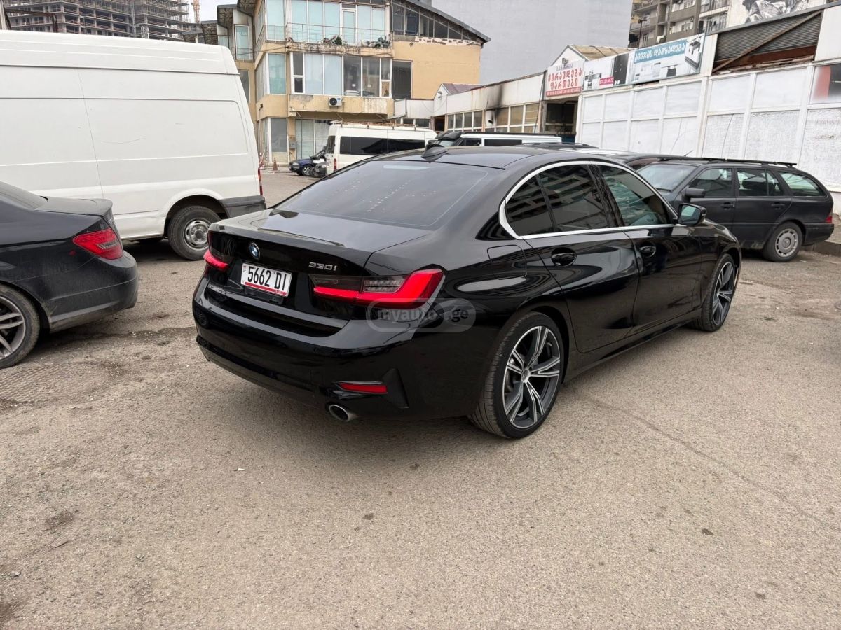 BMW 330 - фото 11
