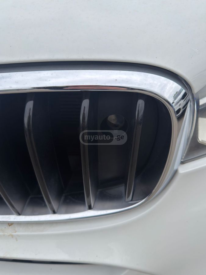 BMW X6 - фото 10