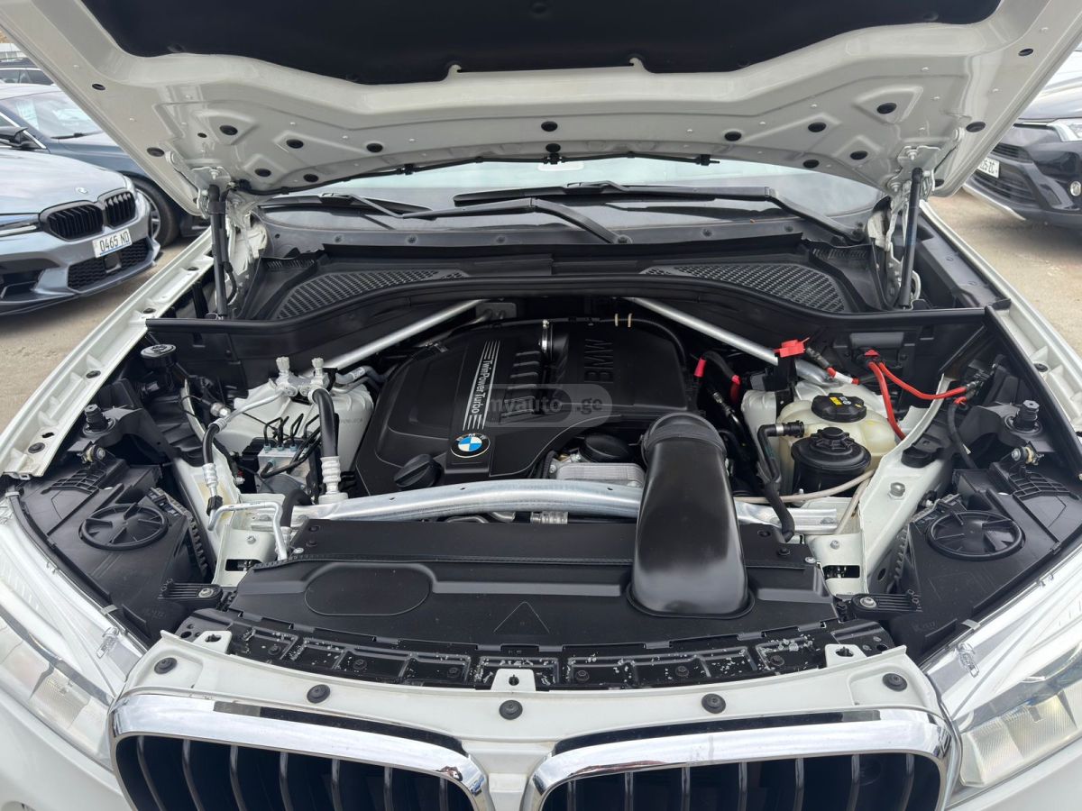 BMW X6 - фото 11